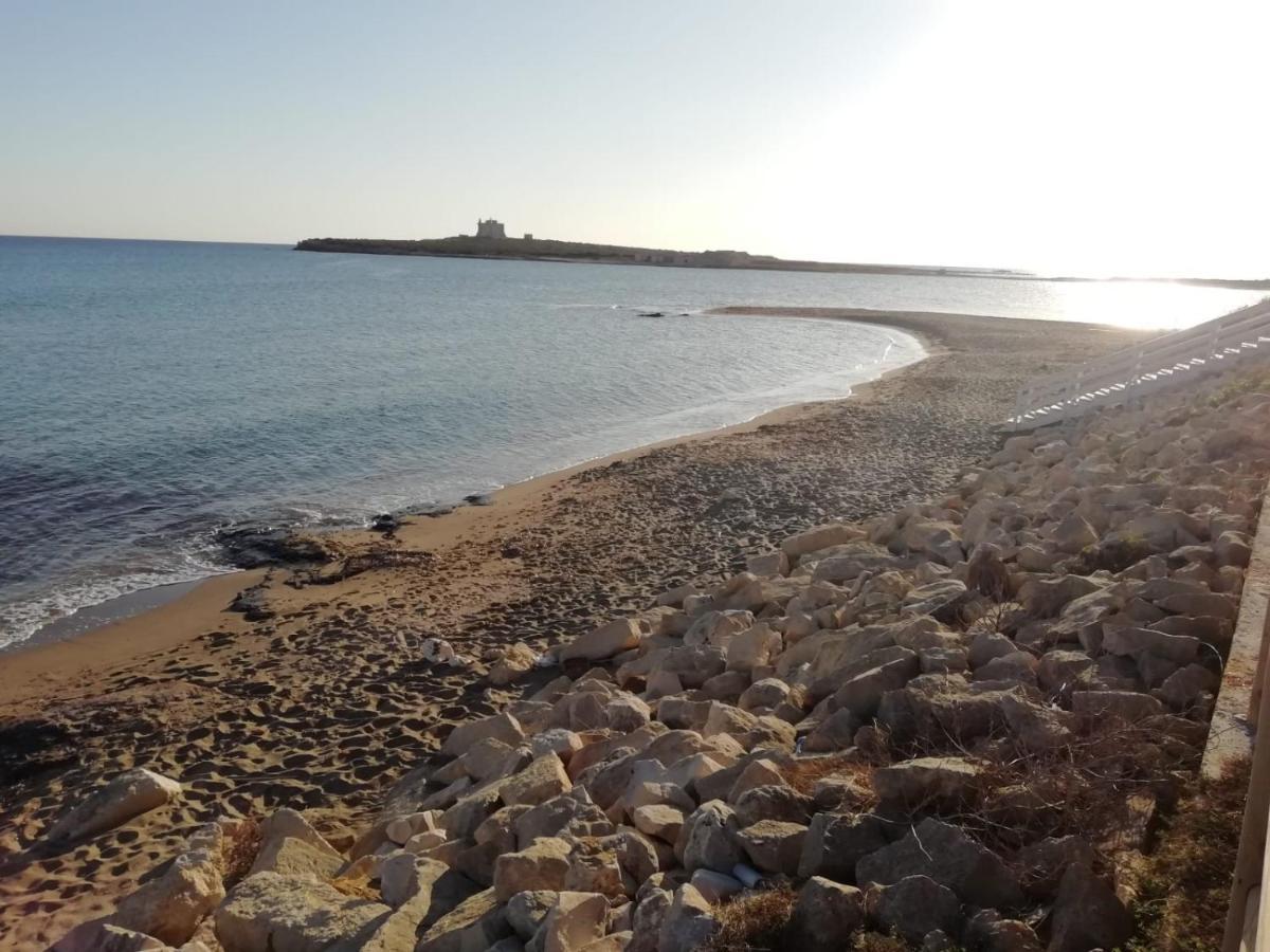 La Trinacria Di Capo Passero Portopalo Di Capo Passero Екстер'єр фото
